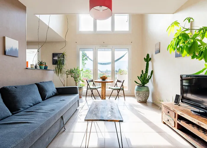 Calme Et Verdure: Vue Montagne - Terrasse - Wifi Appartamento