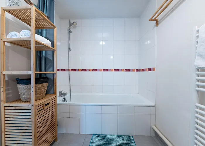 דירה Calme Et Verdure: Vue Montagne - Terrasse - Wifi